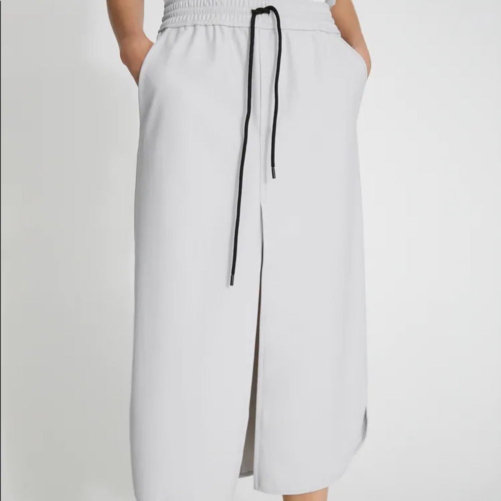Zara TECHNICAL MIDI SKIRT w/ FRONT SLIT FRONT NEW - Picture 3 of 8